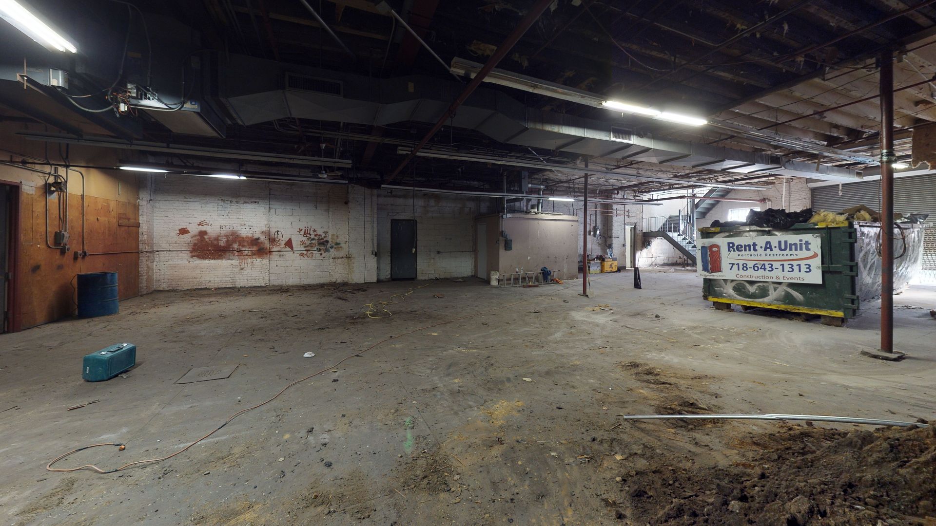 ["uploaded_image", "retouched_photo", "matterport_image"] - zRJhysRyf27-Photo_15.jpg