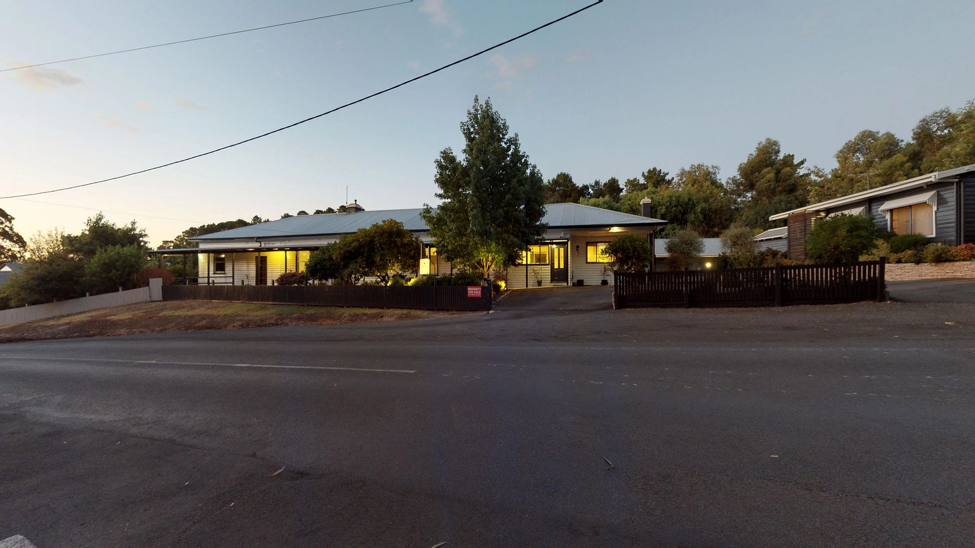 ["uploaded_image", "retouched_photo", "matterport_image"] - 02.14.2019_05.51.22.jpg
