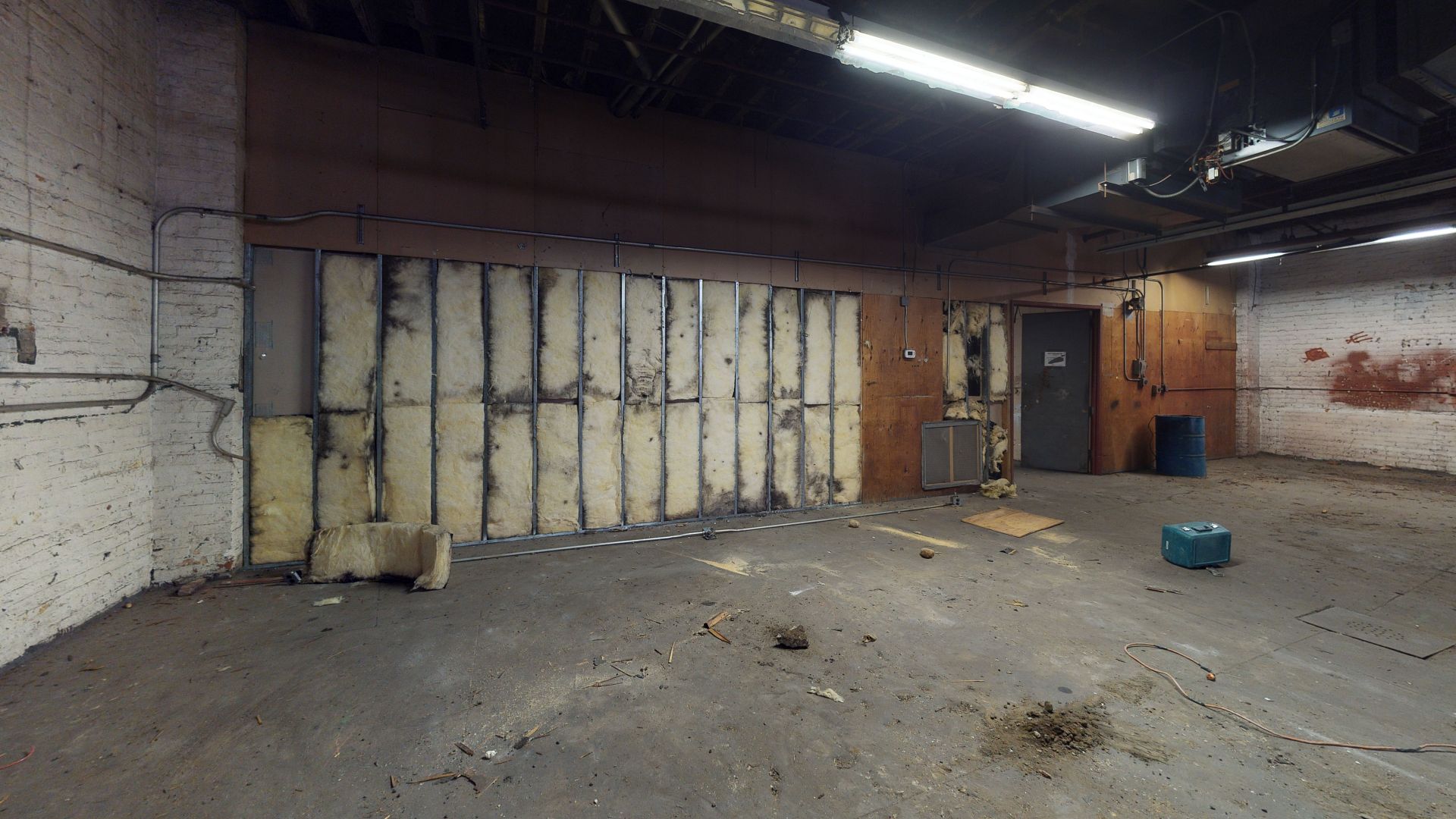 ["uploaded_image", "retouched_photo", "matterport_image"] - khpcquHsyru-Photo_20.jpg