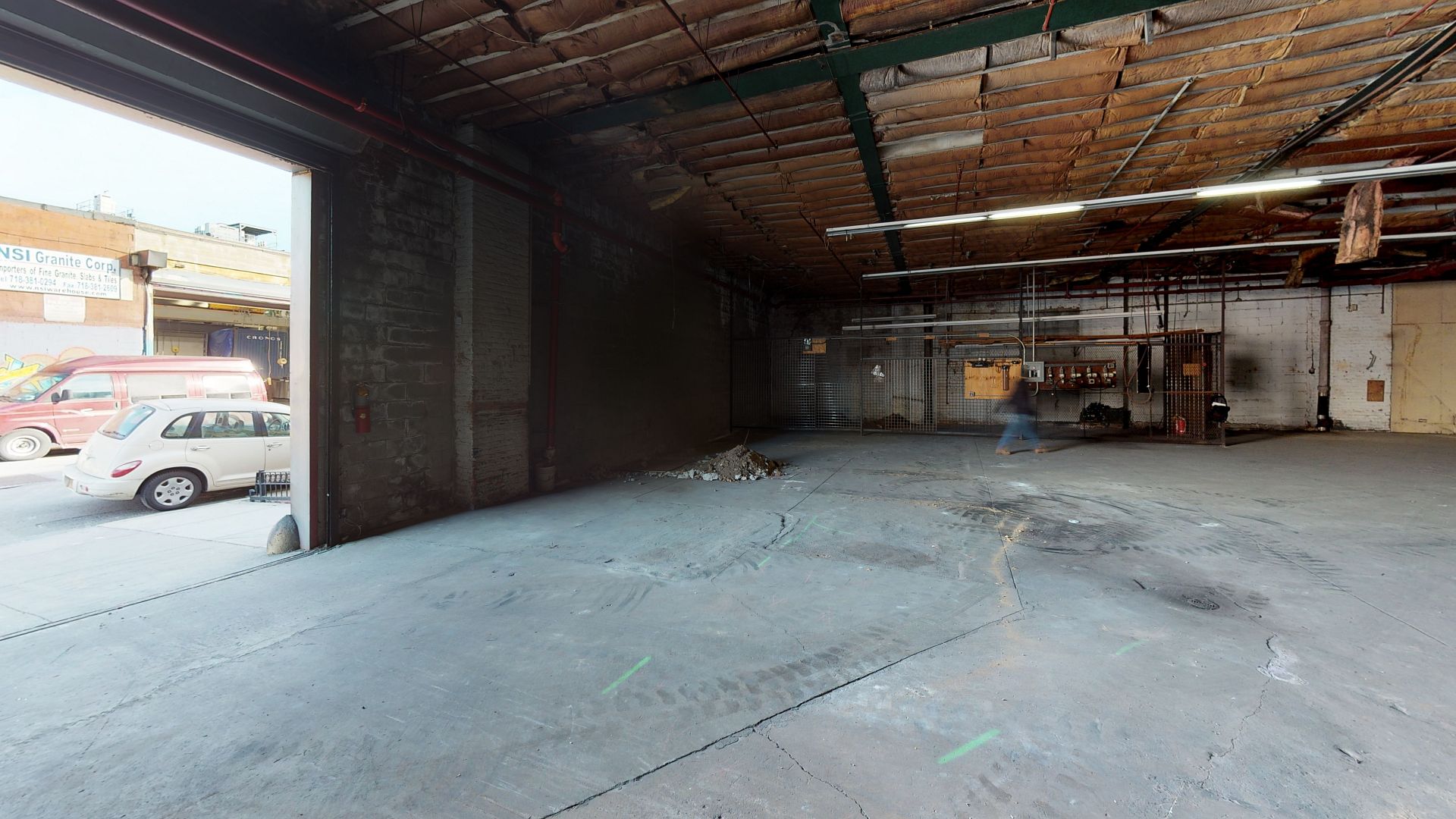 ["uploaded_image", "retouched_photo", "matterport_image"] - HC2AB7Hm5rH-Photo_10.jpg