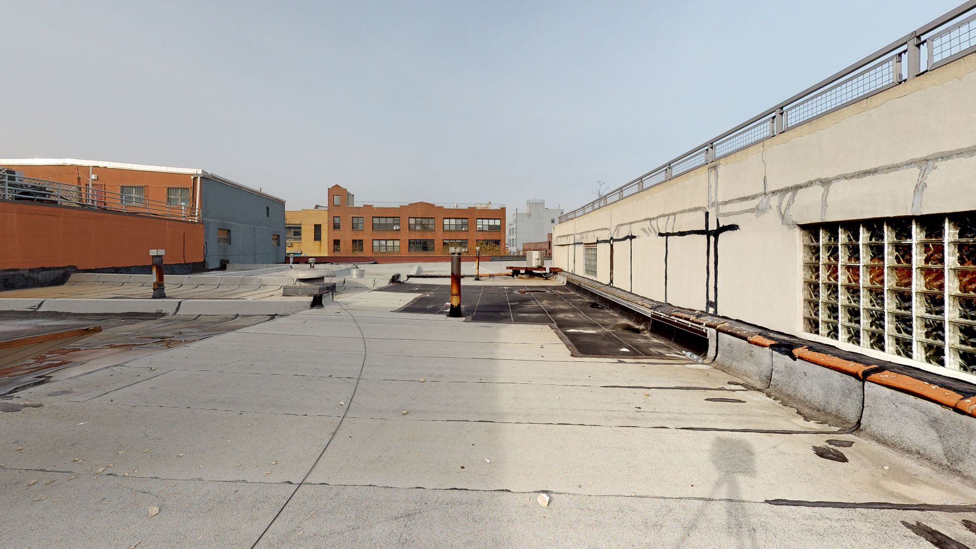["uploaded_image", "retouched_photo", "matterport_image"] - R6hQJhFJ5Qa-Photo_27.jpg