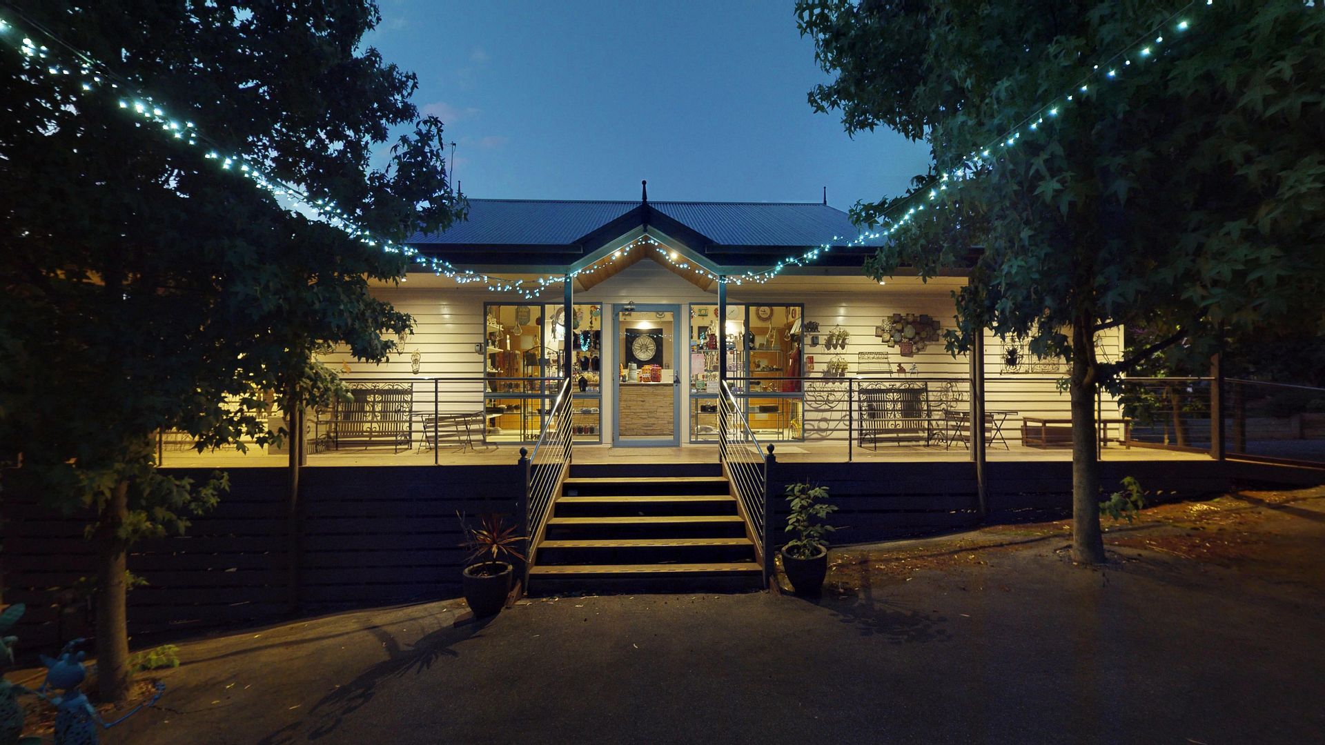 ["uploaded_image", "retouched_photo", "matterport_image"] - 02.14.2019_05.39.54.jpg